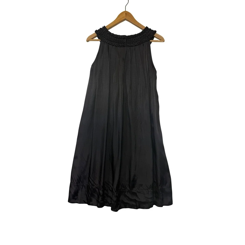 Banana Republic Black Satin Smocked Neck Trapeze Cocktail Dress Womens Size M‎